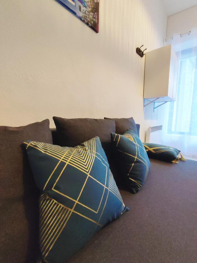 Appartement Cosy En Centre Centre-Ville . . . Nimes Luaran gambar